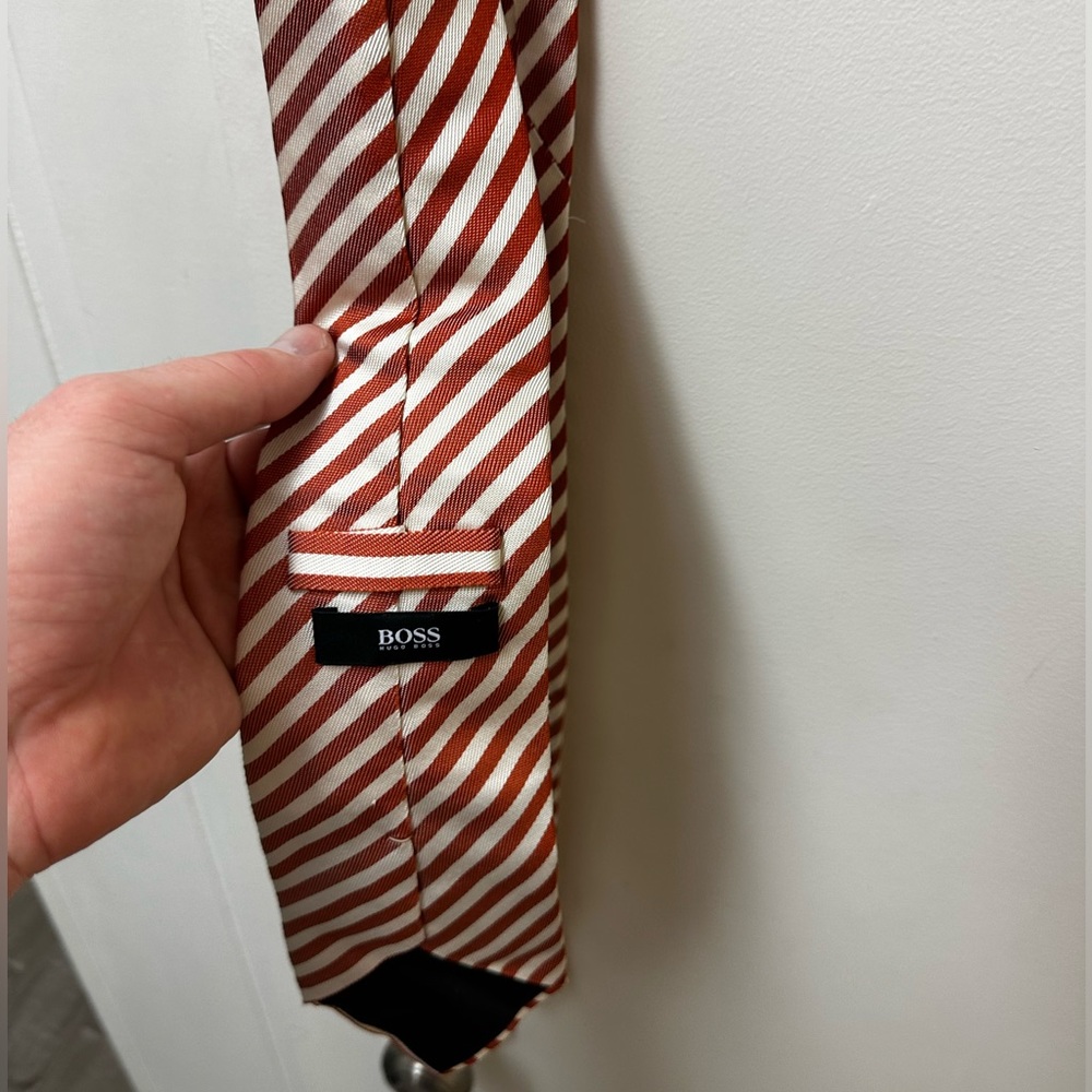 Hugo Boss Tie orange/ white silk